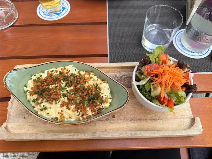 Food in Munich: My 7 Best Munich Restaurants for Traditional German Food (2025)