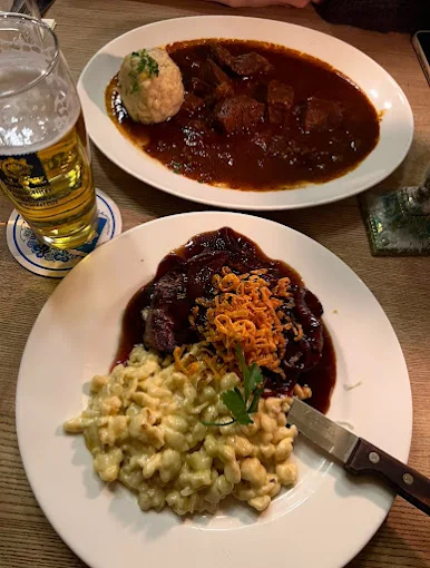 Food in Munich: My 7 Best Munich Restaurants for Traditional German Food (2025)
