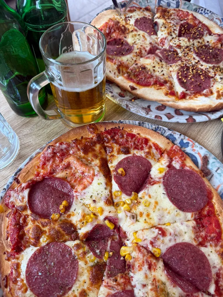 6 BEST Restaurants in Hallstatt (That Aren't Overpriced Tourist Traps)