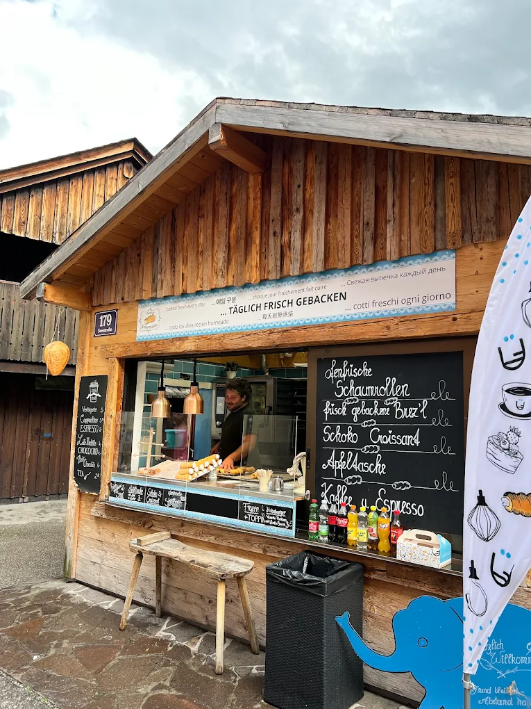6 BEST Restaurants in Hallstatt (That Aren't Overpriced Tourist Traps)