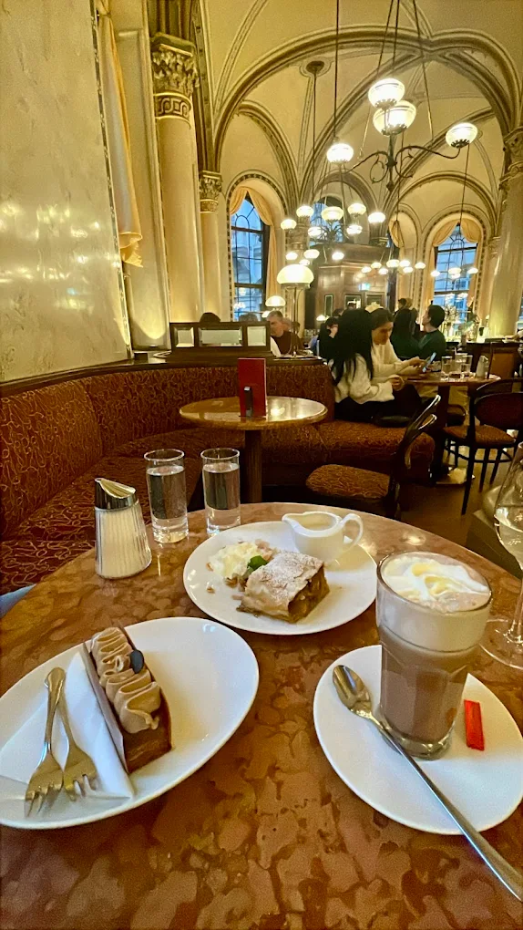 The 15 Best Things to Do in Vienna + 2 Things I’d Skip (2025)