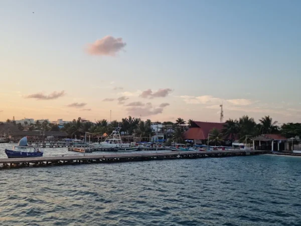 How to Get to Isla Mujeres: The Easiest Ways From the Airport, Hotel Zone, or Playa del Carmen