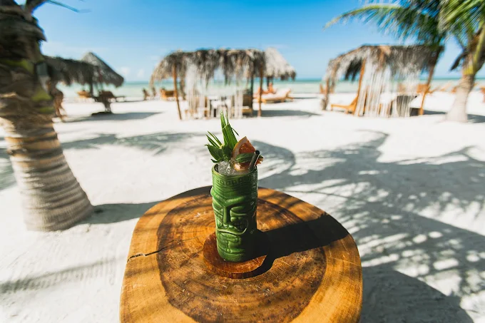 The 4 Best Beaches in Holbox + 1 Hidden Gem (2025)