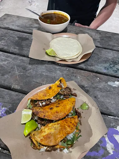 The 9 Best Restaurants in Holbox Mexico: My Top Food Spots on the Island 2025
