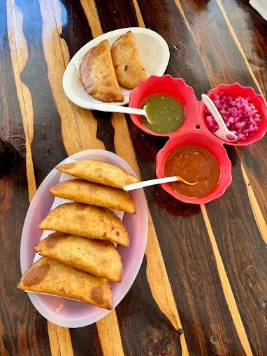 The 9 Best Restaurants in Holbox Mexico: My Top Food Spots on the Island 2025