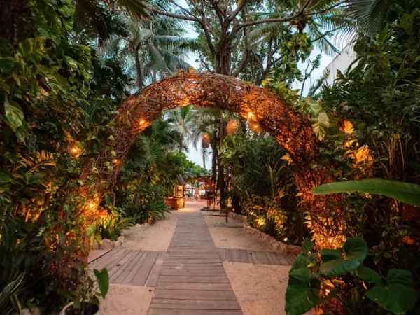 The 9 Best Restaurants in Playa del Carmen: My Top Food Spots 2025