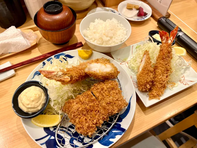 What to Eat in Tokyo Japan: My 9 Top Foods to Try & Restaurants in Tokyo Japan