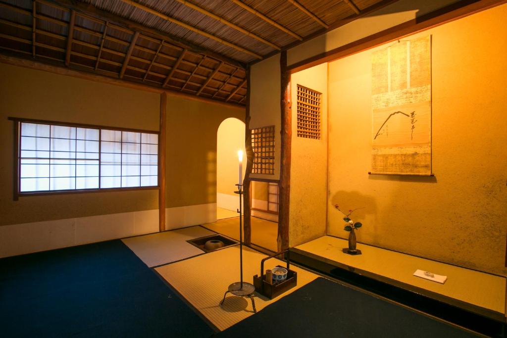 The 5 Best Ryokans in Kyoto: Best Places to Stay in Kyoto's Geisha District 2026