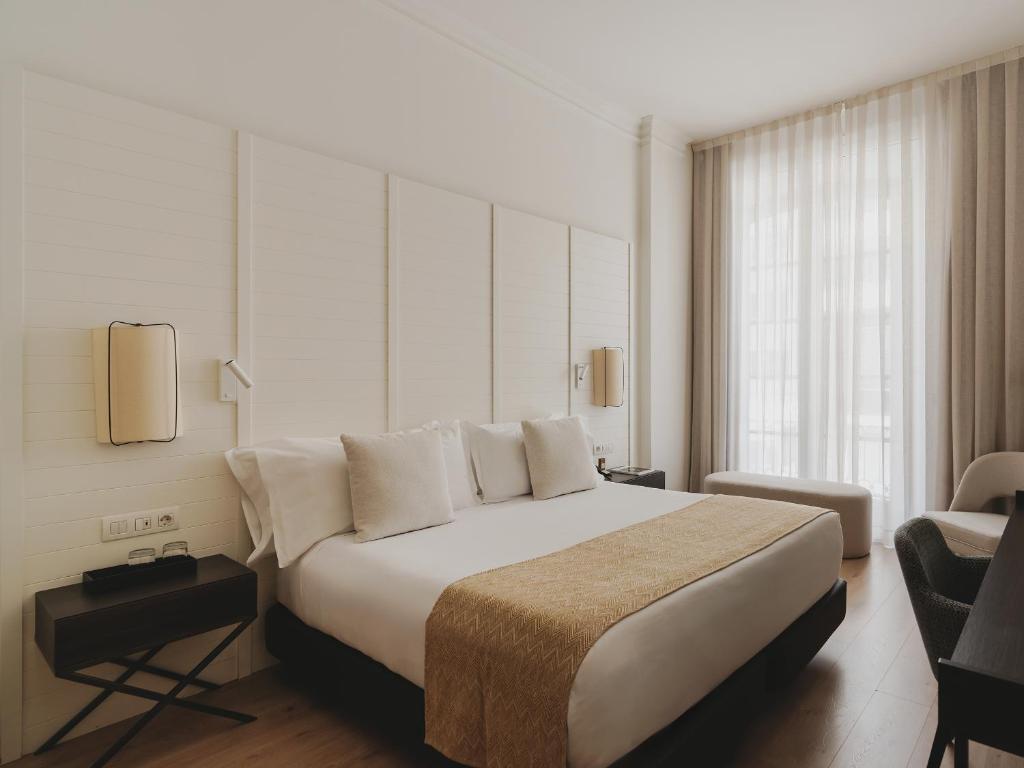 Where to Stay in Malaga Spain: My Top Areas & Hotels in 2026