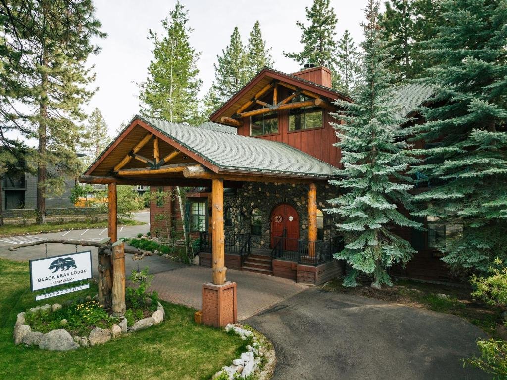 Where to Stay in Lake Tahoe: My TOP Areas & Hotels in 2026 (Summer)