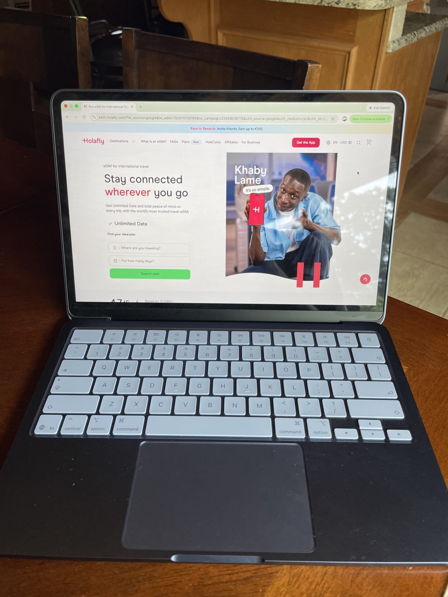 The Best eSIM for USA Travel in 2026: Why I Use Holafly