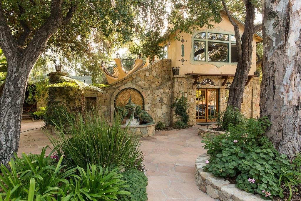Where to Stay in Ojai California: My Favorite Areas & Hotels in 2026