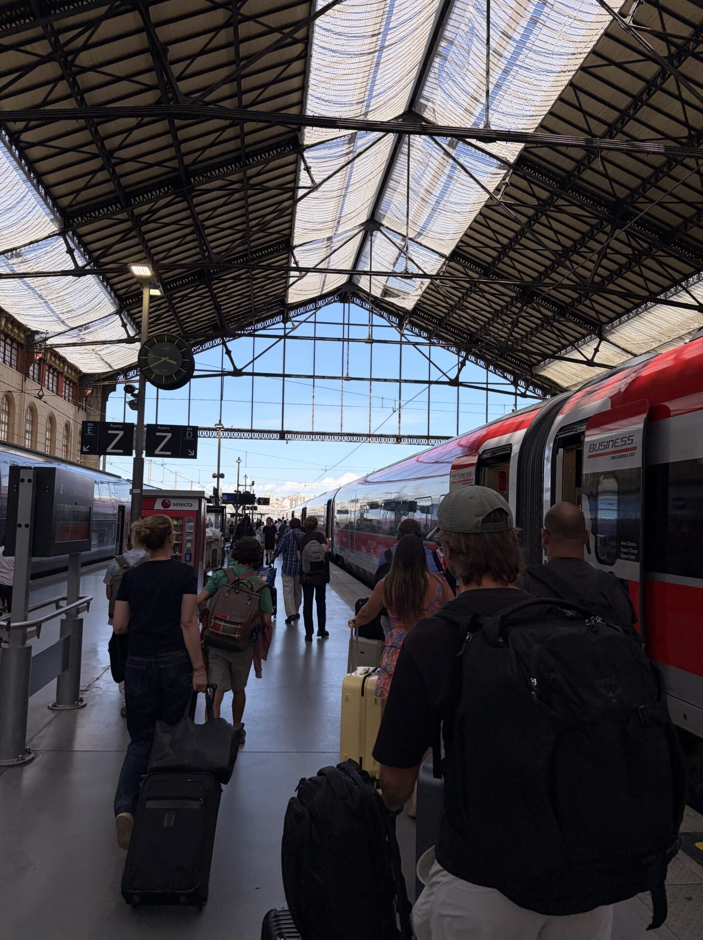 What Is the Best eSIM for France? Why I Use Orange Travel in 2026