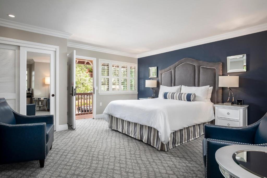 Where to Stay in Carmel-by-the-Sea: My Favorite Areas & Hotels in 2026