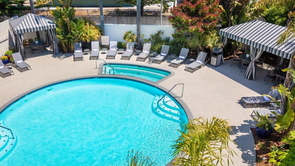 Where to Stay in Monterey California: My Favorite Areas & Hotels in 2026