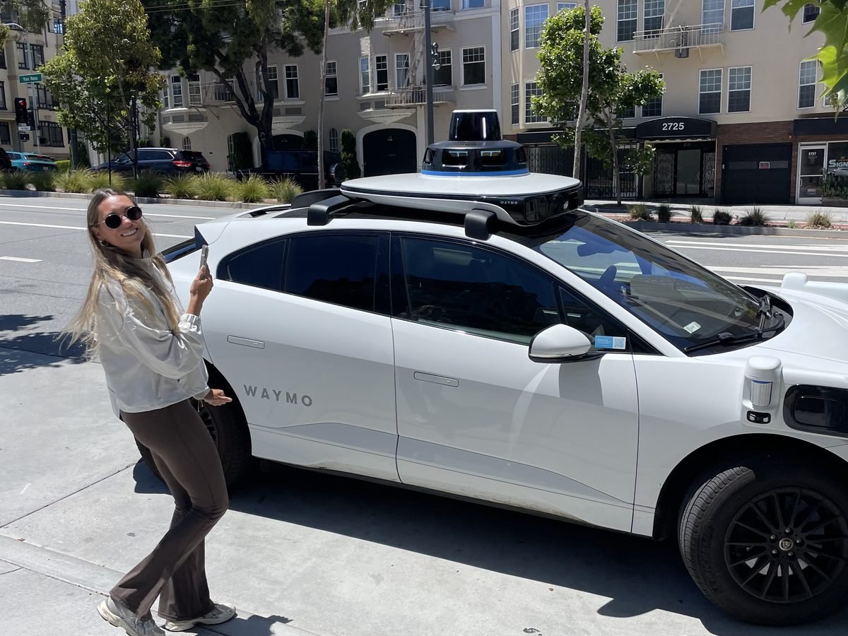 San Francisco Without a Car: How I Easily Get Around SF in 2026