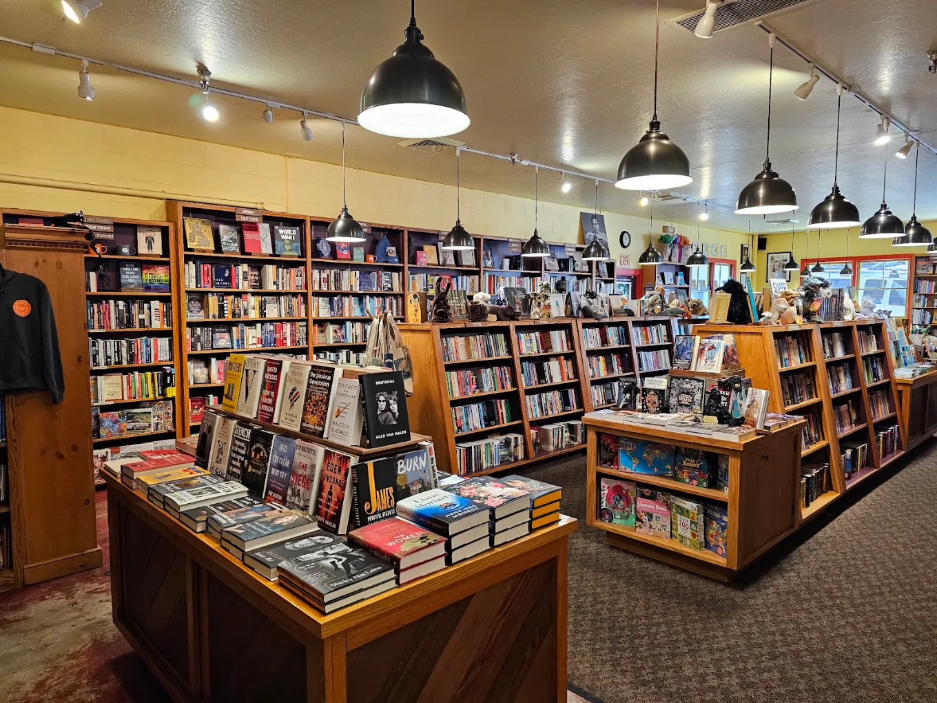 The 5 Best Cafes & Coffee Shops in Monterey California: My Favorite Spots for Coffee in 2026